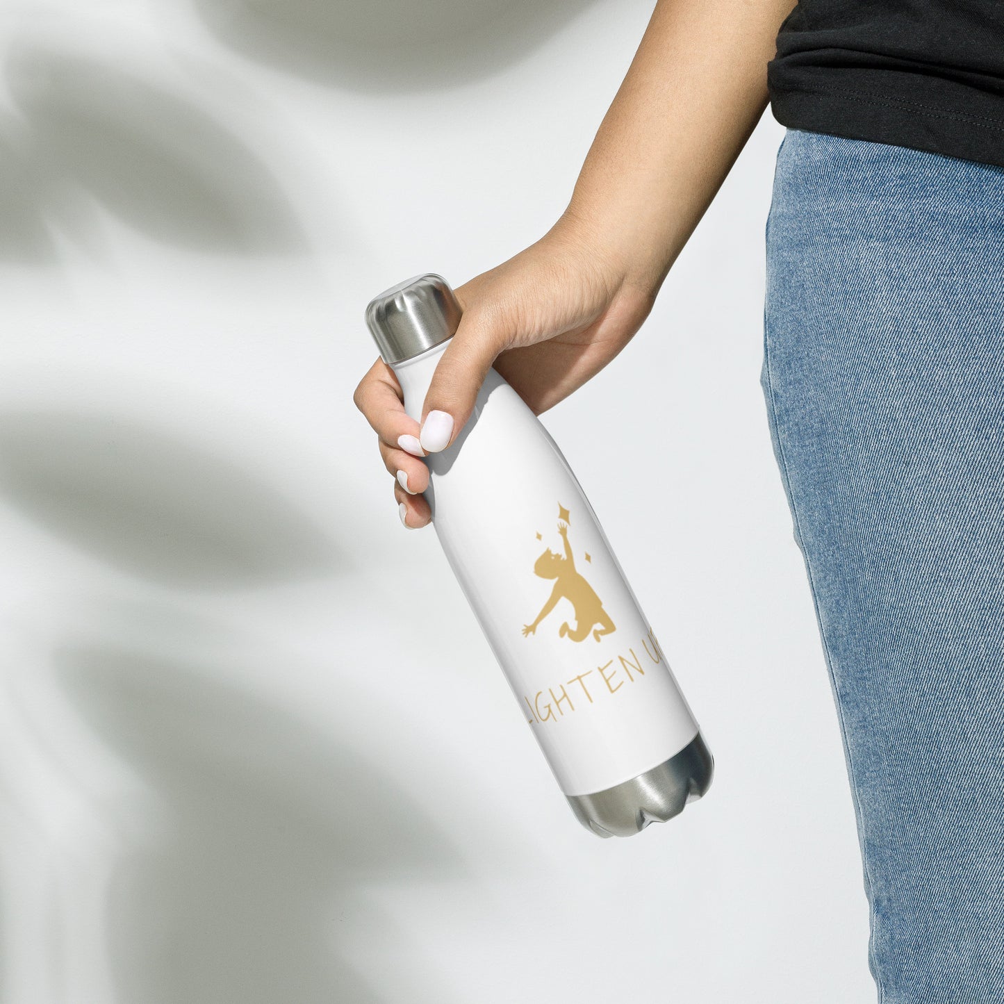 Stainless steel water bottle